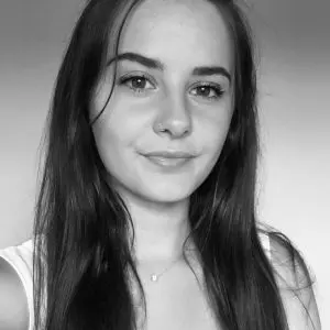 Hannah Robinson Clinic Administrator at Khiron Clinics