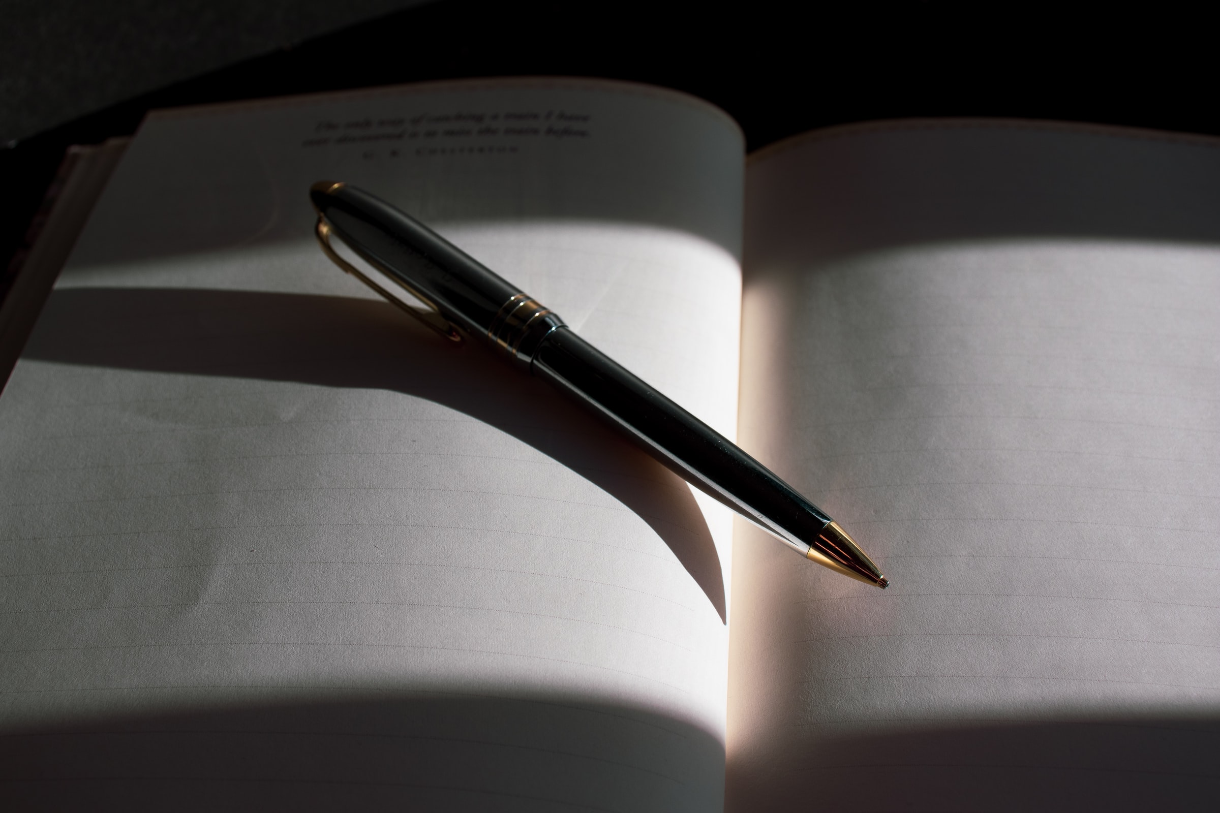 How to Use Journaling to Cope With PTSD